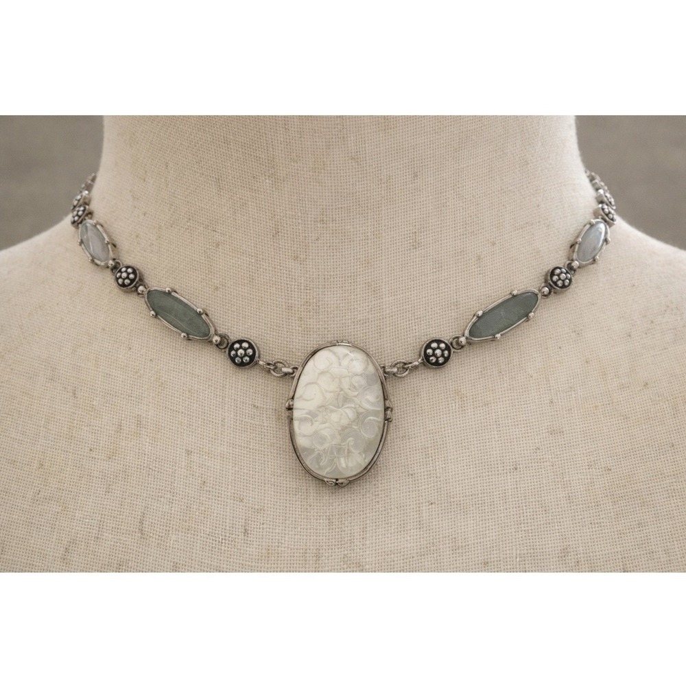 VINTAGE Sterling Silver 925 Carved Mother of Pearl & Aventurine Necklace 18"